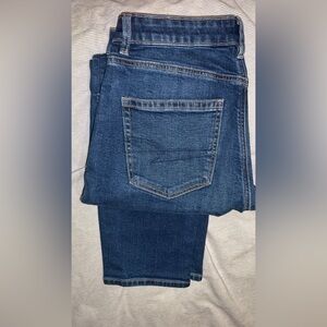 American Eagle Mom Jeans